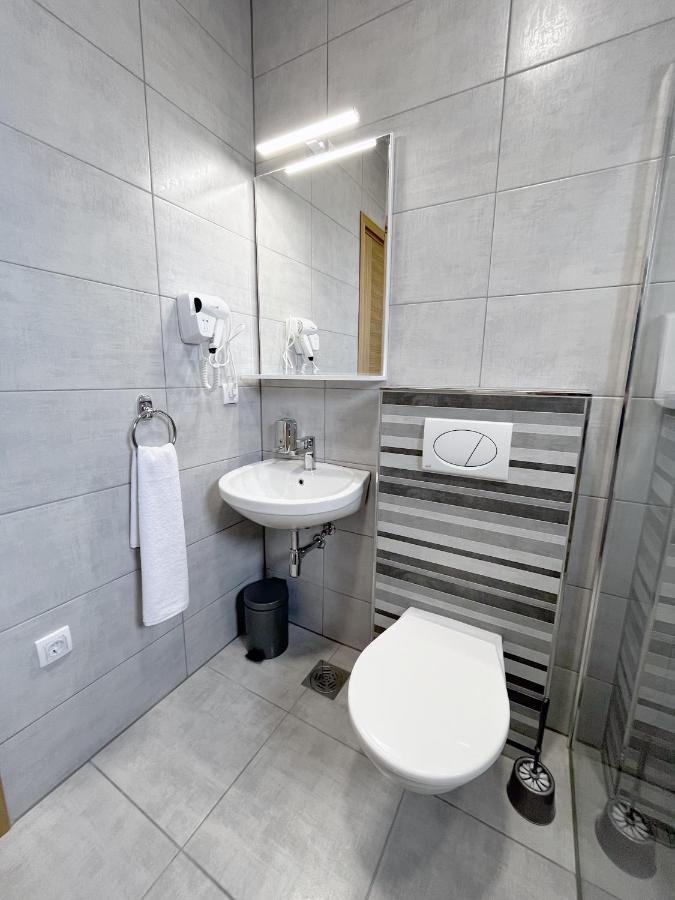 Caka Luxury Rooms & Restaurant Cuprija Luaran gambar